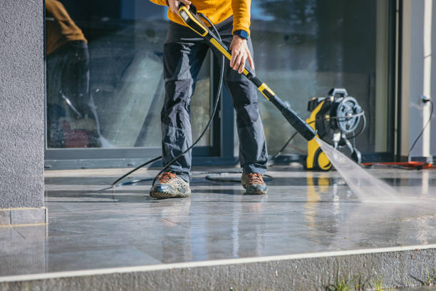 Best Factory Floor Cleaning  in Douglass Hills, KY